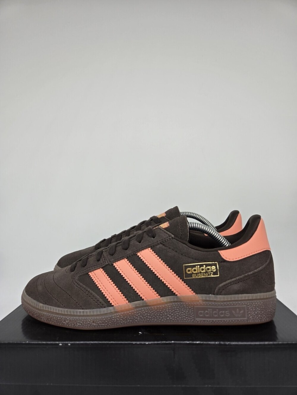 adidas Busenitz Vintage KJ5479 Aurora Coffee Wonder Clay Shoes Women's Size 7.5